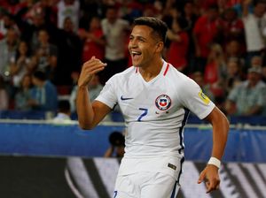 Sanchez Siap Main Lawan Jerman, Bravo Masih Absen Sanchez Siap Main Lawan Jerman, Bravo Masih Absen