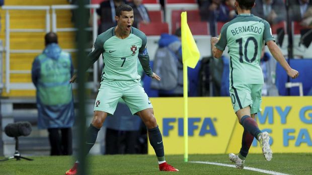 Bernardo Silva mengungkapkan kedatangan dirinya ke Manchester City berkat saran Cristiano Ronaldo. (