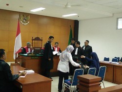 Pembunuhan Pulomas, Zanet Minum Air Kloset untuk Bertahan Hidup