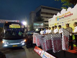 Honda Berangkatkan 2.315 Pemudik Pakai Bus