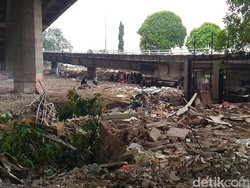 Taman Jomblo Bandung Jadi Referensi RTH di Kolong Tol Kalijodo