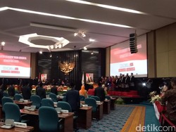 Djarot dan Sutiyoso Hadiri Paripurna Istimewa HUT ke-490 DKI