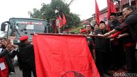 Djarot Lepas Mudik Gratis Wong Cilik