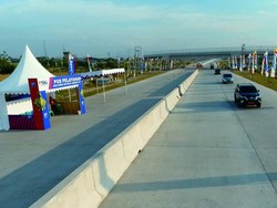 Molor, Tol Solo-Ngawi Baru Beroperasi Maret 2018