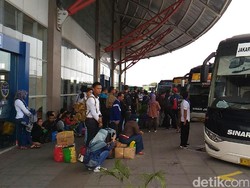 Fasilitas Mudik di Terminal Pulogebang Masih Minim