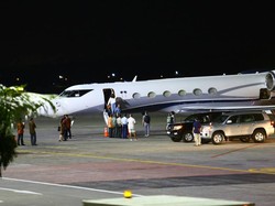 Mudik ke Bali, Barack Obama Naik Land Cruiser