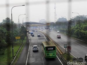 Ini Jalan yang Dilarang Dilintasi Kendaraan Berat Selama Nataru di Jabar Ini Jalan yang Dilarang Dilintasi Kendaraan Berat Selama Nataru di Jabar