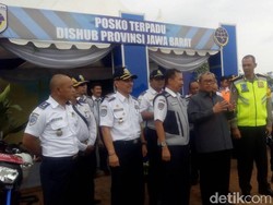 Gubernur Aher Klaim Mudik 2017 di Jabar Berjalan Lancar