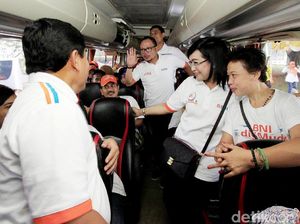 Menaker Lepas Ribuan Pemudik