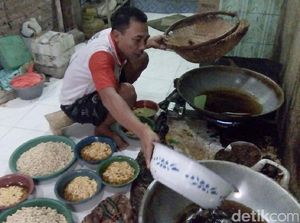 Produsen Kue Keciput di Jepara Mulai Rekrut Karyawan Musiman
