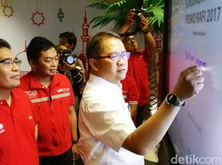 Menkominfo ke Dirut Telkomsel: Karyawan Dikasih Bonus, Dong