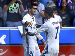 Ronaldo atau Morata, Siapa yang Sebaiknya Digaet MU Menurut Peter Schmeichel?