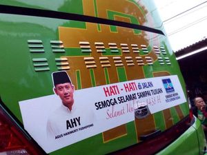 Kader PD Pasang Foto Agus Yudhoyono di Bus-bus Pemudik, untuk Apa?