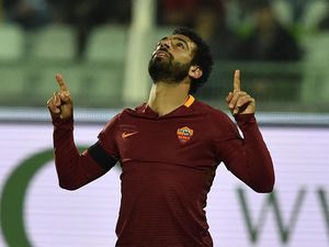 Salah Harus Berikan 120 Persen Kemampuan di Liverpool