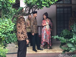 Bertemu Solihin GP, Jokowi: Saya Banyak Dapat Petuah dari Beliau