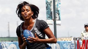 Foto: Gaya Sporty Michelle Obama yang Seksi dan Memukau