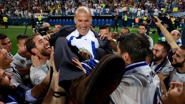Pengaruh Sihir Balerina Zinedine Zidane (Bagian II-habis)