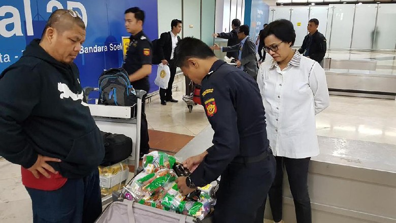 Tak Mau Kena Pajak di Bandara RI? Cek Dulu Harga Barang yang Dibeli