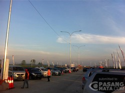 Kesan Pemudik Lewat Tol Darurat Gringsing: Senangnya Lihat Sawah