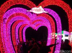 Taman Lampu Sindu Kusuma Edupark Tempat Wisata Baru di Yogyakarta