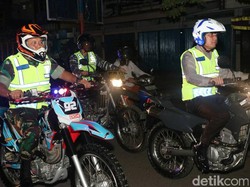 Kapolda Sumsel dan Pangdam Pantau Takbiran di Palembang