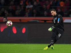 Milan Takkan Menunggu Lama Terkait Donnarumma