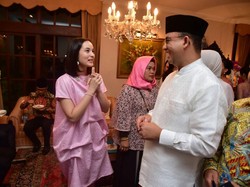 Berpapasan di Rumah BJ Habibie, Anies Dipuji Chelsea Islan