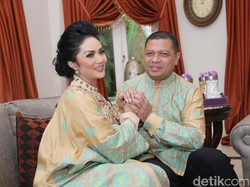 Sedih! Krisdayanti Tak Rayakan Lebaran Idul Adha Bareng Suami