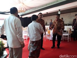 Luhut hingga Yasonna Datangi Open House Menlu Retno