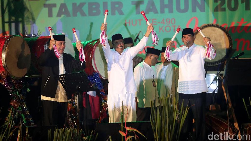 Festival Pukul Beduk di Balai Kota Jakarta