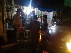 Jual Miras di Malam Takbiran, Warung Kaki Lima di Garut Digerebek