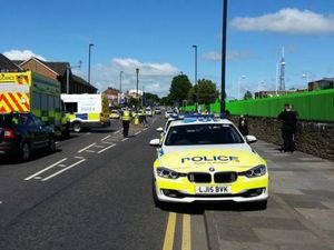 Mobil Tabrak Kerumuman di Newcastle Diduga Tak Terkait Terorisme