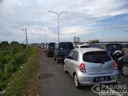 Brexit Macet, Polisi Berlakukan Contraflow Brebes Arah Tegal