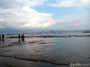 Kondisi Air di Pantai Citepus Palabuhanratu Terpantau Normal