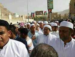 Momen Lebaran Habib Rizieq di Yaman, Temui Guru dan Cucu