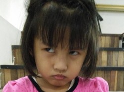 Asyik Kumpul Keluarga, Jangan Sampai Kita Cuekin si Kecil ya Bun