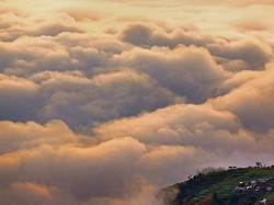 Terlihat Ringan, Ternyata Berat Awan Bisa Setara dengan 100 Gajah!