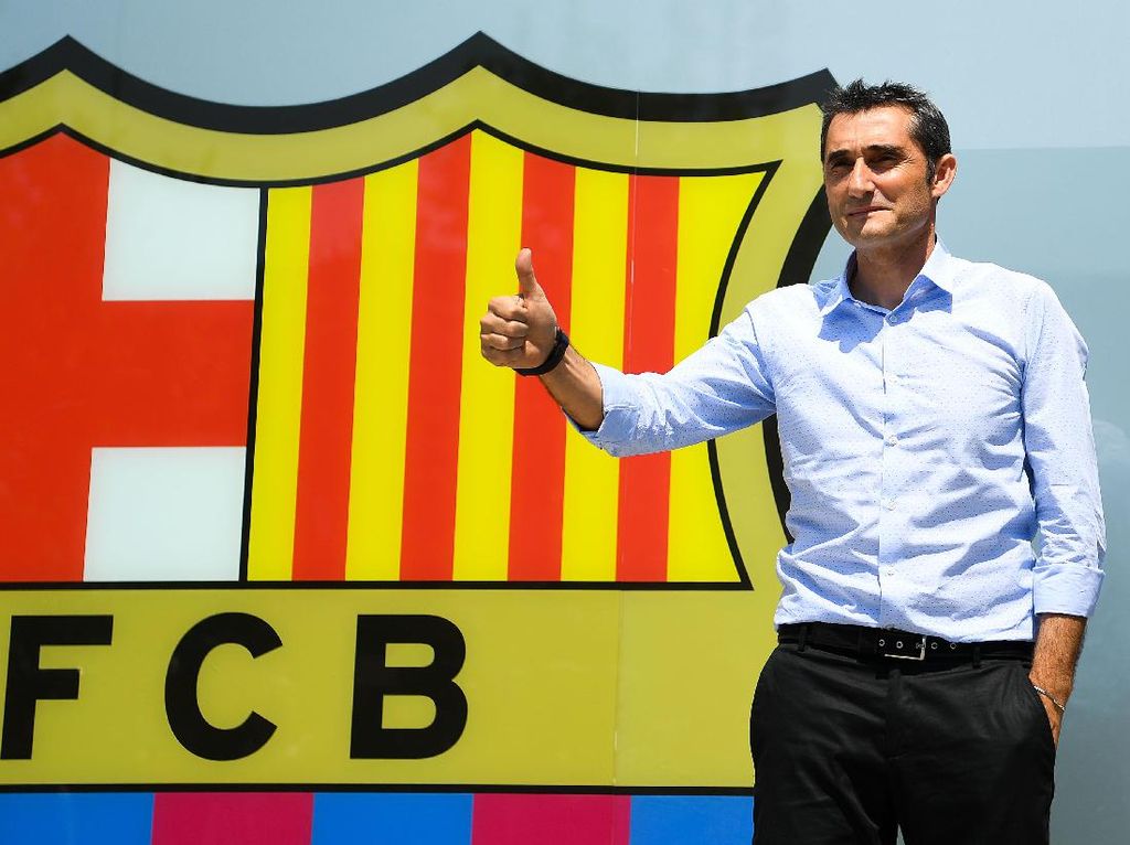 Alcacer: Valverde Cocok untuk Barcelona Alcacer: Valverde Cocok untuk Barcelona