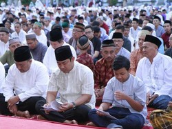Ketika Wali Kota Semarang Risih Lihat Koran Berserakan Usai Salat Ied