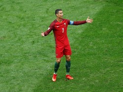 Ronaldo Butuh Waktu untuk Putuskan Masa Depan
