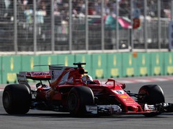 Vettel Sebut Hamilton Harusnya Dapat Penalti Juga