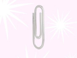 Paperclip Prada Seharga Rp 2,5 Juta Bikin Netizen Heran