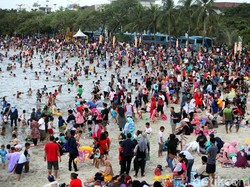 Menteri Susi Minta Pantai Gratis di Jakarta, Anies: Banyak Tempatnya