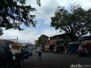 Warga Bukit Duri Mulai Pindah ke Rusunawa Cakung Hari Ini Warga Bukit Duri Mulai Pindah ke Rusunawa Cakung Hari Ini