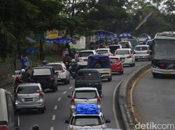 Libur Lebaran, Jalur Nagreg Padat Kendaraan