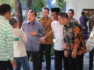 Mentan dan Sejumlah Tokoh Hadiri Open House JK di Makassar