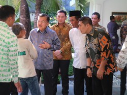 Mentan dan Sejumlah Tokoh Hadiri Open House JK di Makassar