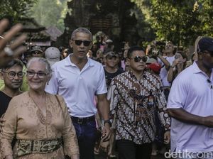Akan Berlibur Ke Yogyakarta, Obama dan Keluarga Bertolak ke Bandara