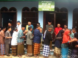 Jamaah Islam Aboge di Banyumas Salat Idul Fitri Hari Ini