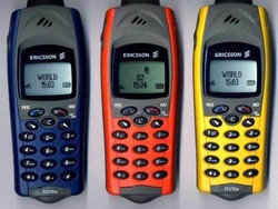 Deretan Ponsel Jadul yang Serba Pertama